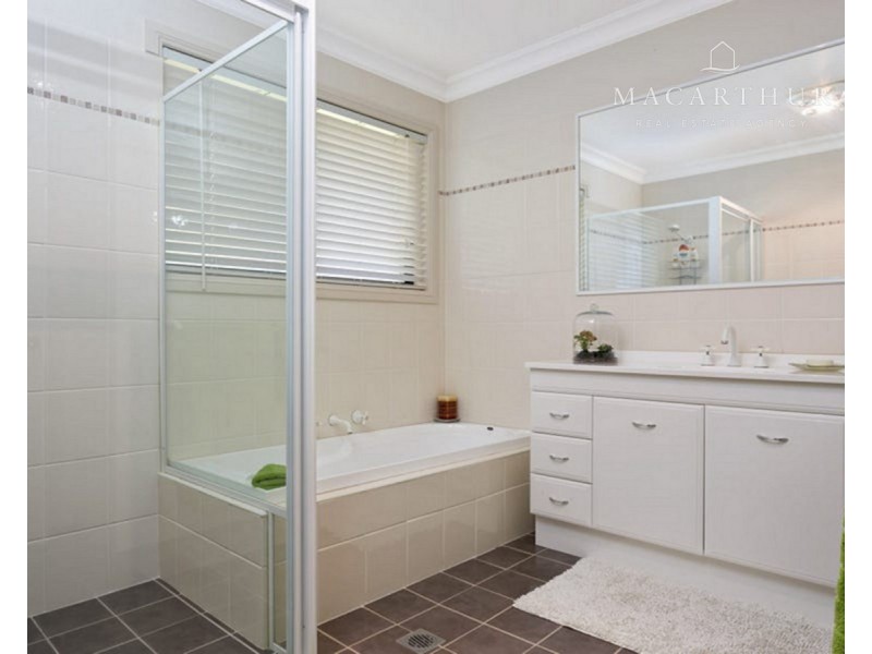 1/1 Mckeown Street, Estella NSW 2650