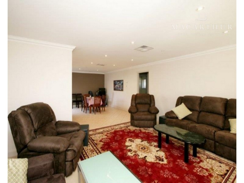 3/1 Mckeown Street, Estella NSW 2650