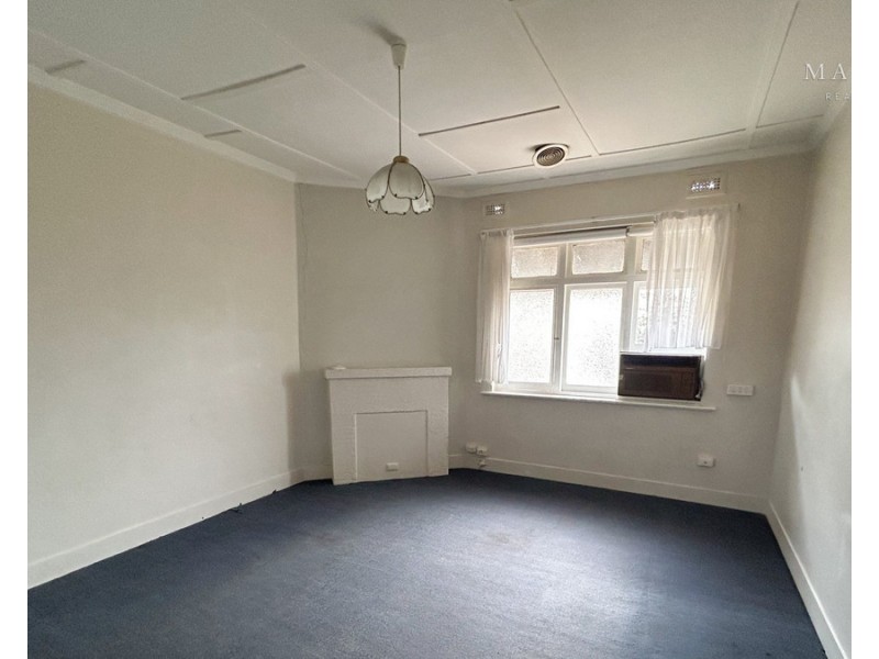 104 The Esplanade, Wagga Wagga NSW 2650