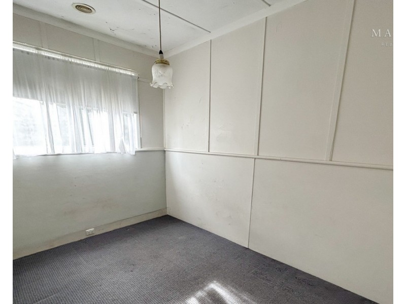 104 The Esplanade, Wagga Wagga NSW 2650