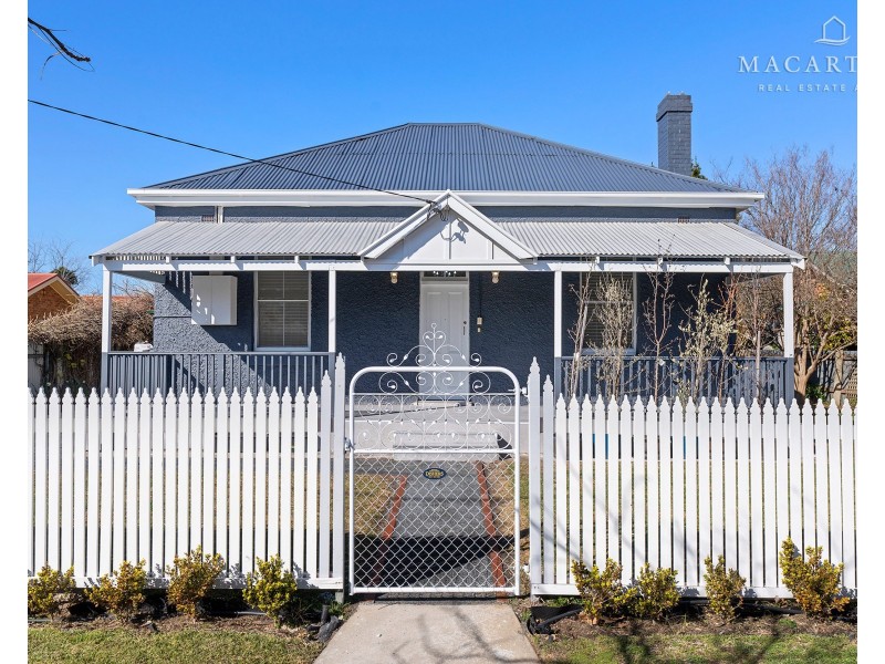 98 Crampton Street, Wagga Wagga NSW 2650