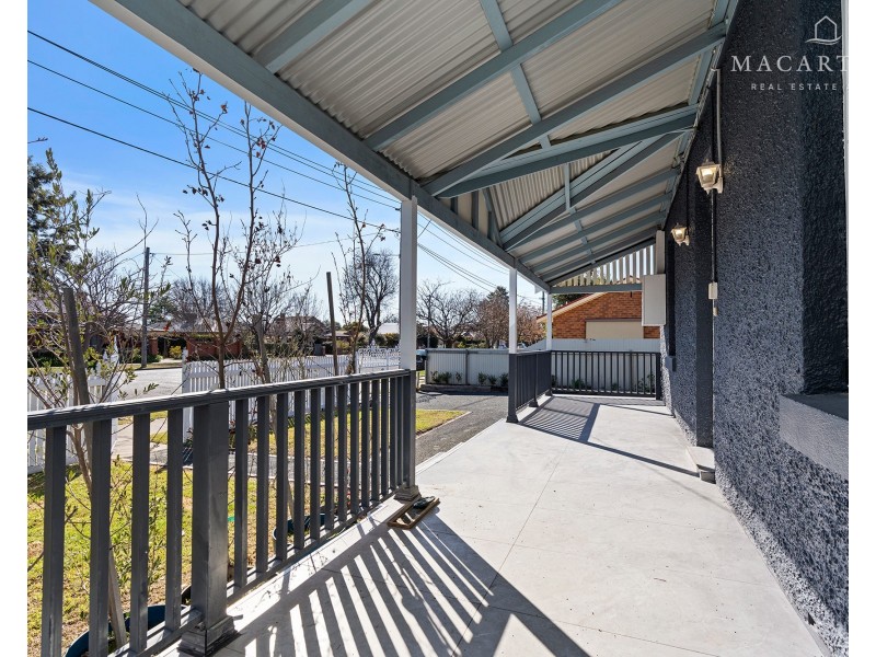 98 Crampton Street, Wagga Wagga NSW 2650