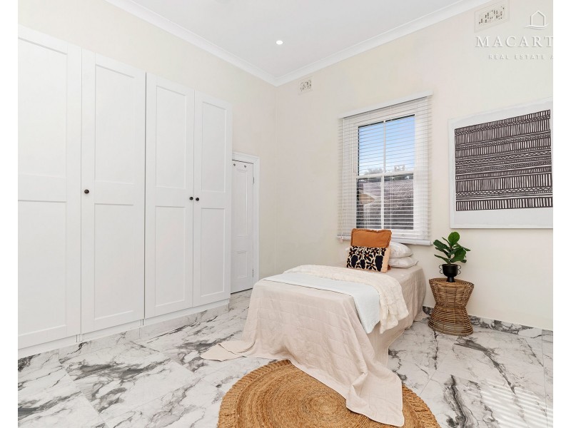 98 Crampton Street, Wagga Wagga NSW 2650