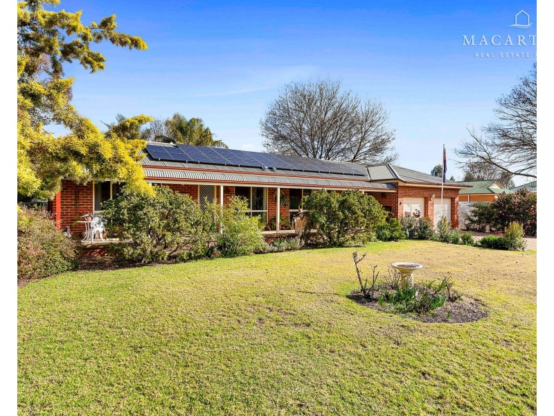 41-43 Wagga Wagga Street, Oura NSW 2650
