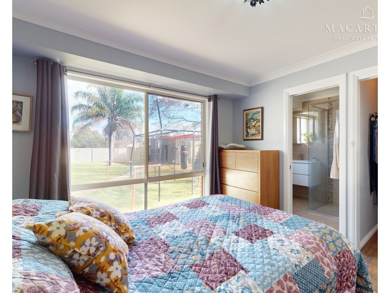 41-43 Wagga Wagga Street, Oura NSW 2650