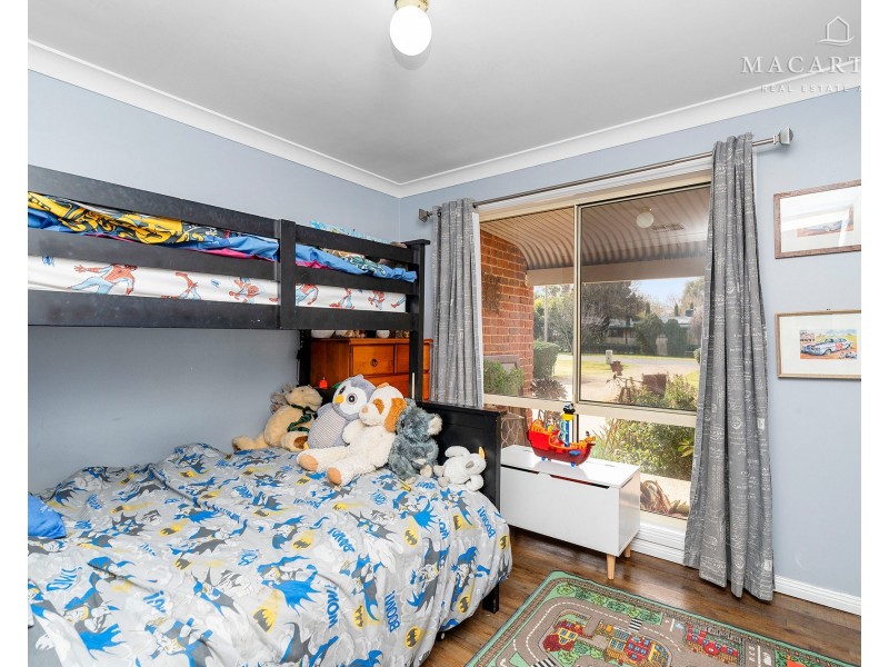 41-43 Wagga Wagga Street, Oura NSW 2650