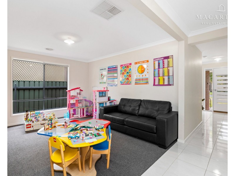 34 Dunn Avenue, Forest Hill NSW 2651