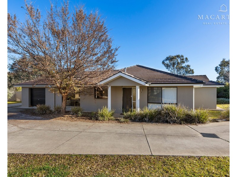 1/61 Mima Street, Glenfield Park NSW 2650