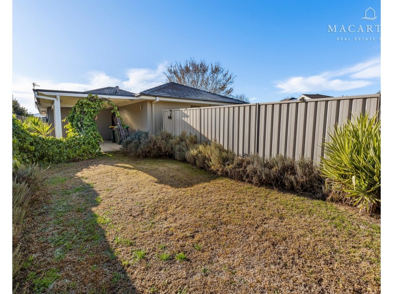 1/61 Mima Street, Glenfield Park NSW 2650