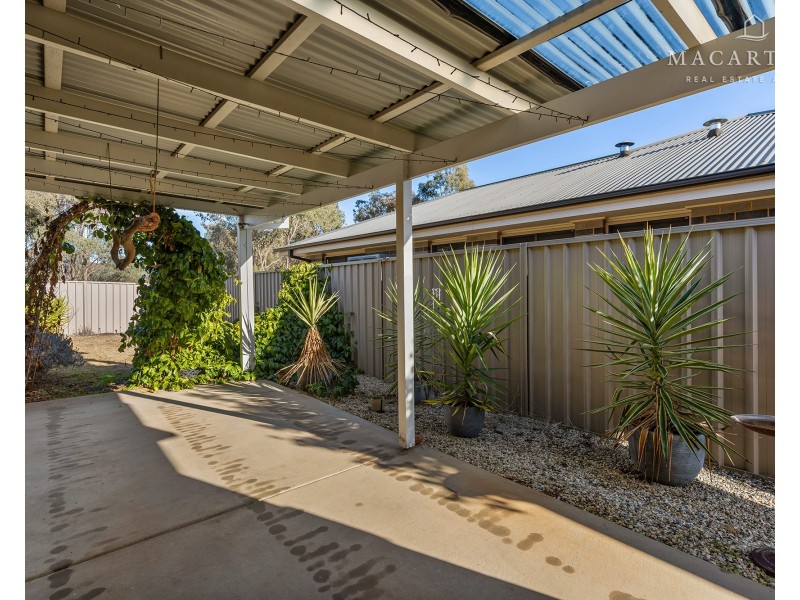 1/61 Mima Street, Glenfield Park NSW 2650
