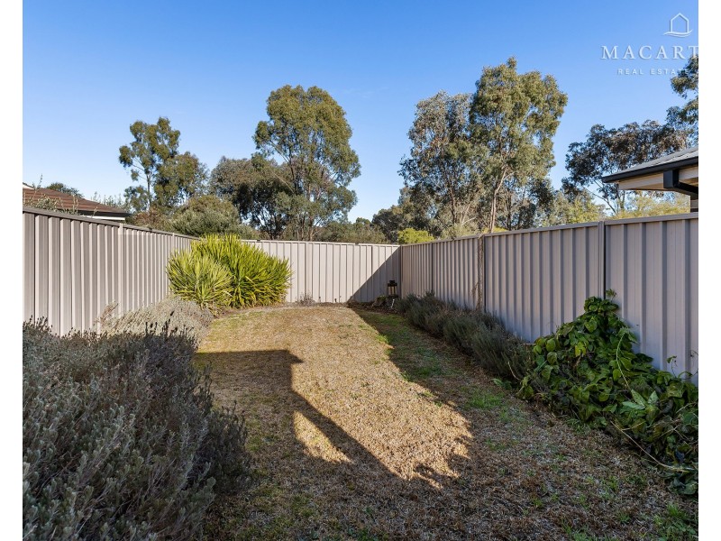 1/61 Mima Street, Glenfield Park NSW 2650