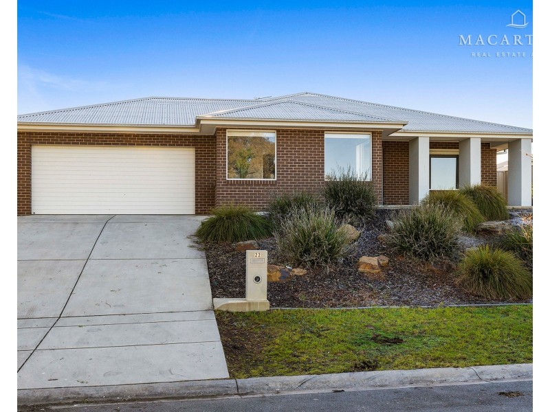 22 Ellerslie Street, Gobbagombalin NSW 2650