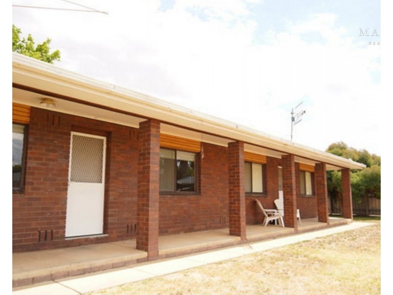 3/4 Rowe Street, Lake Albert NSW 2650