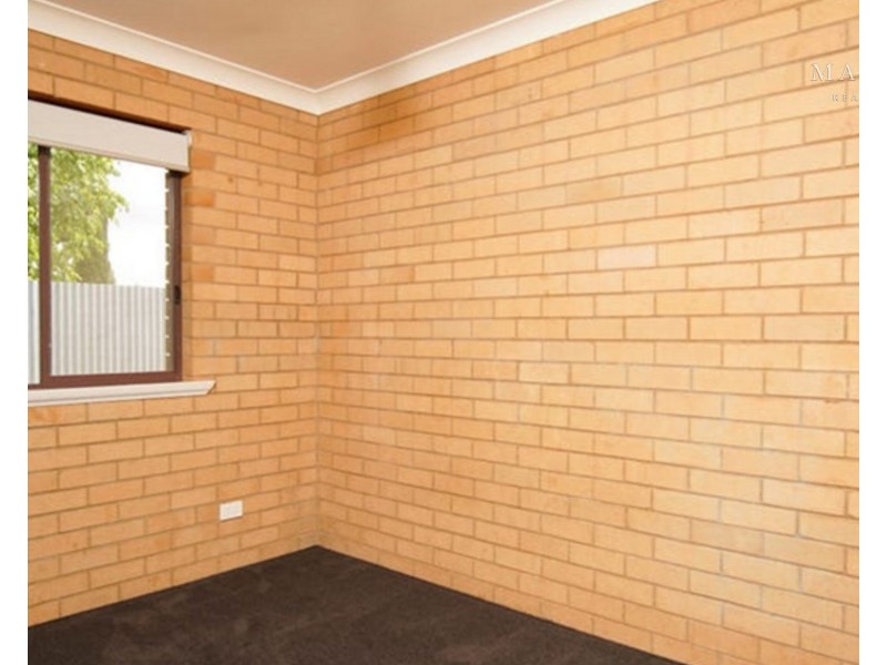 3/4 Rowe Street, Lake Albert NSW 2650