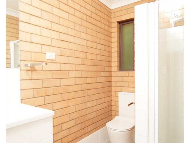 3/4 Rowe Street, Lake Albert NSW 2650