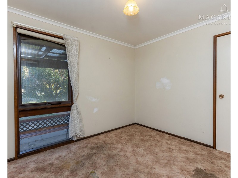 38 Gregory Crescent, Lake Albert NSW 2650