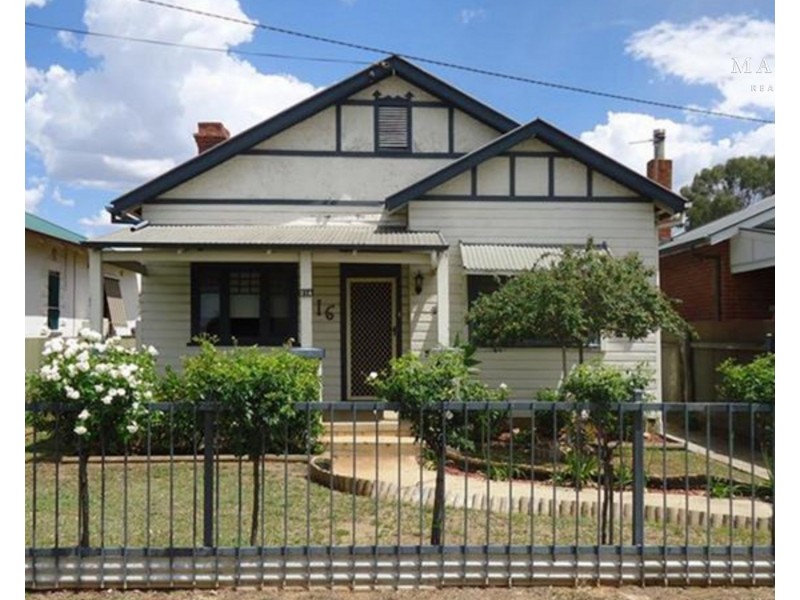 216 Edward Street, Wagga Wagga NSW 2650
