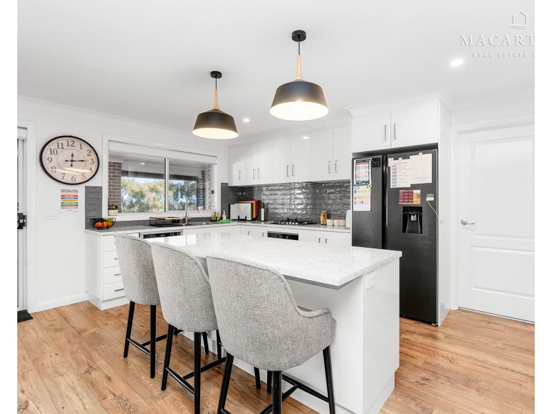59 Muttama Parade, Gobbagombalin NSW 2650