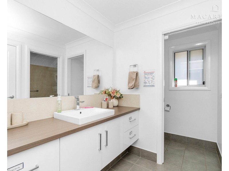 59 Muttama Parade, Gobbagombalin NSW 2650
