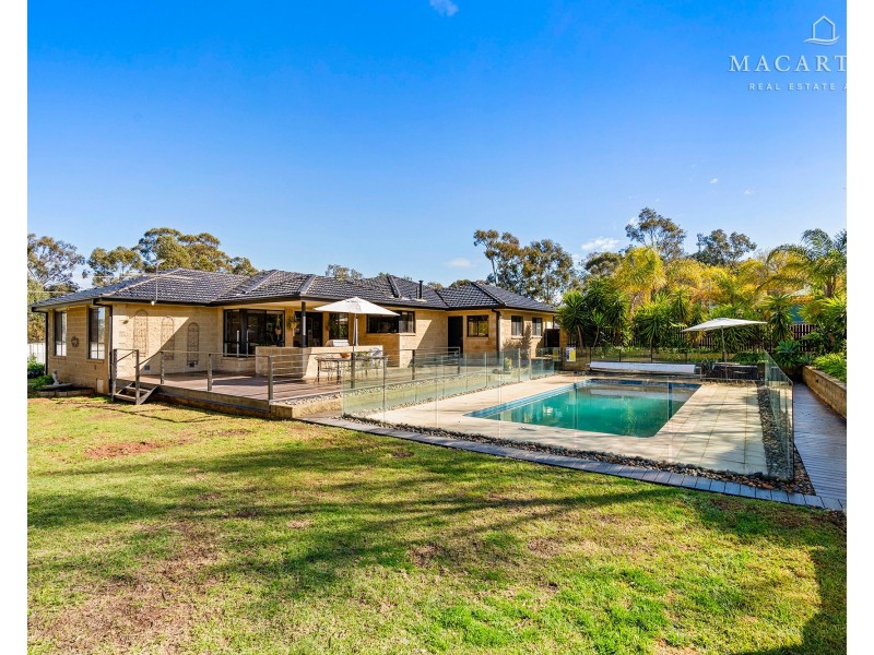 23 Kindra Crescent, Coolamon NSW 2701