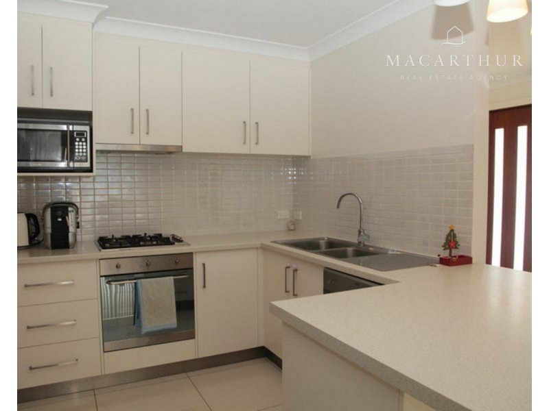 3/15 Murndal Place, Bourkelands NSW 2650