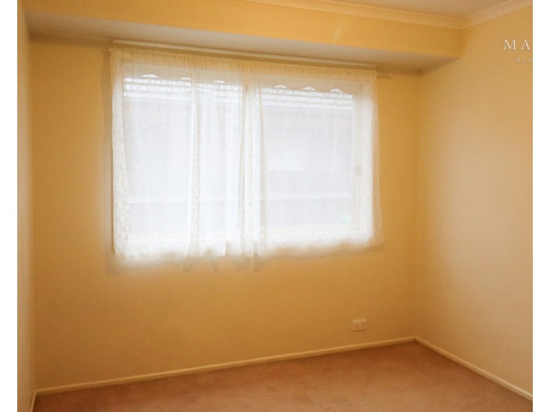 35 Lansdowne Avenue, Lake Albert NSW 2650