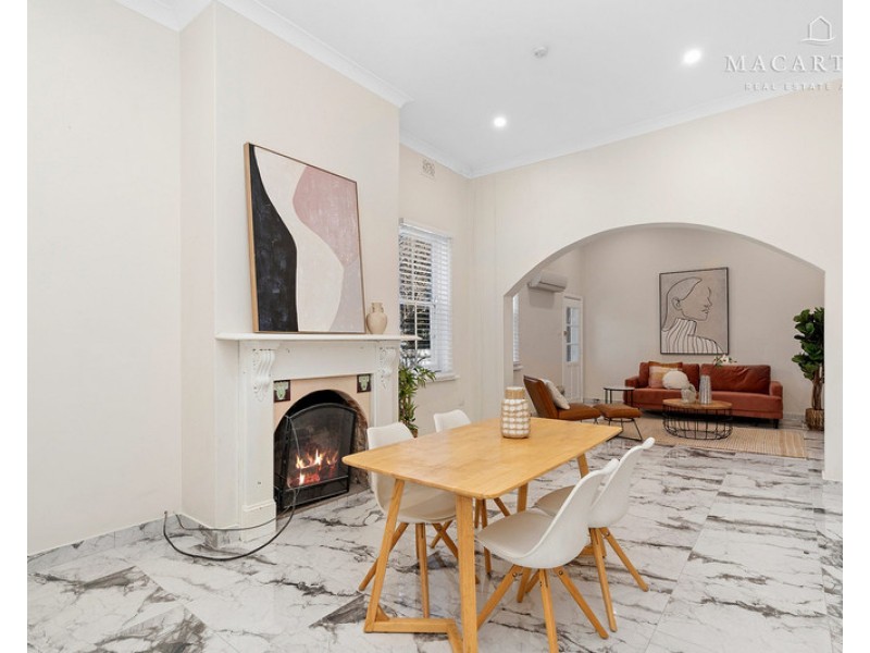 98 Crampton Street, Wagga Wagga NSW 2650