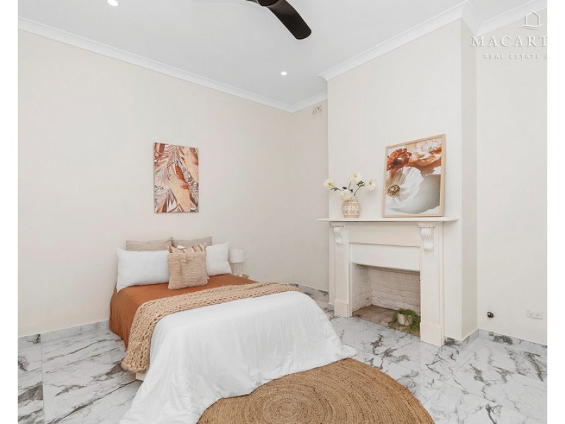 98 Crampton Street, Wagga Wagga NSW 2650