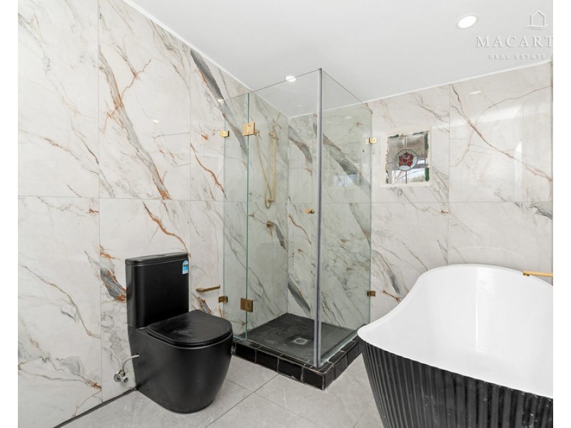 98 Crampton Street, Wagga Wagga NSW 2650
