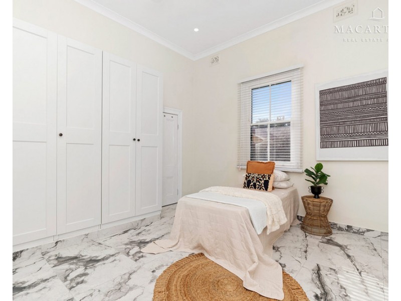 98 Crampton Street, Wagga Wagga NSW 2650