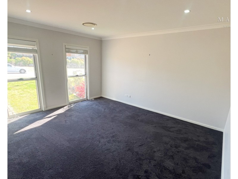 3 Barossa Street, Estella NSW 2650