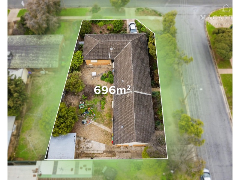 1-3/52 Raye Street, Tolland NSW 2650