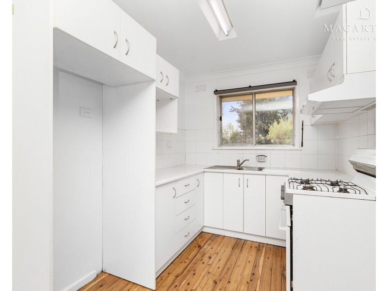 1-3/52 Raye Street, Tolland NSW 2650
