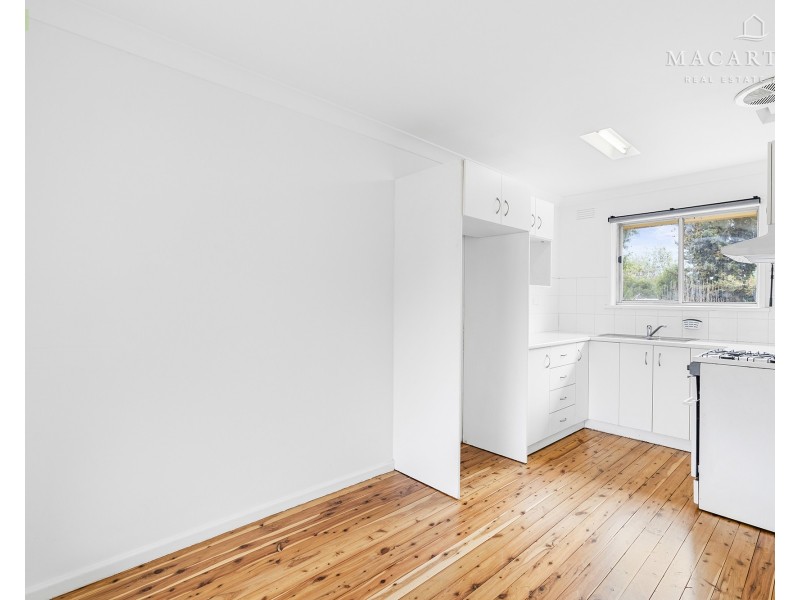 1-3/52 Raye Street, Tolland NSW 2650