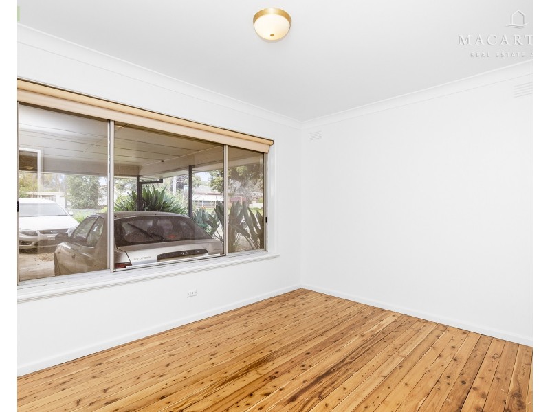 1-3/52 Raye Street, Tolland NSW 2650