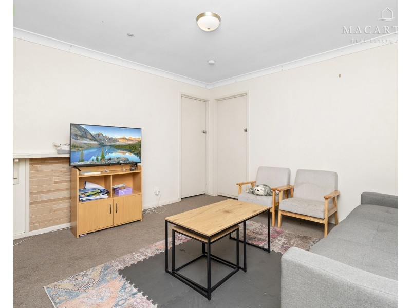 1-3/52 Raye Street, Tolland NSW 2650