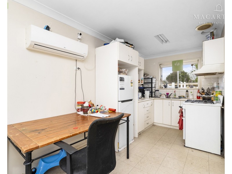 1-3/52 Raye Street, Tolland NSW 2650