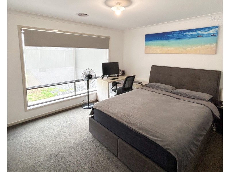 27 Hazelwood Drive, Forest Hill NSW 2651