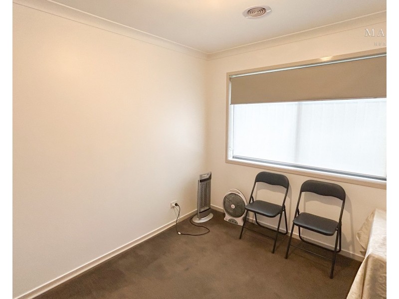 27 Hazelwood Drive, Forest Hill NSW 2651