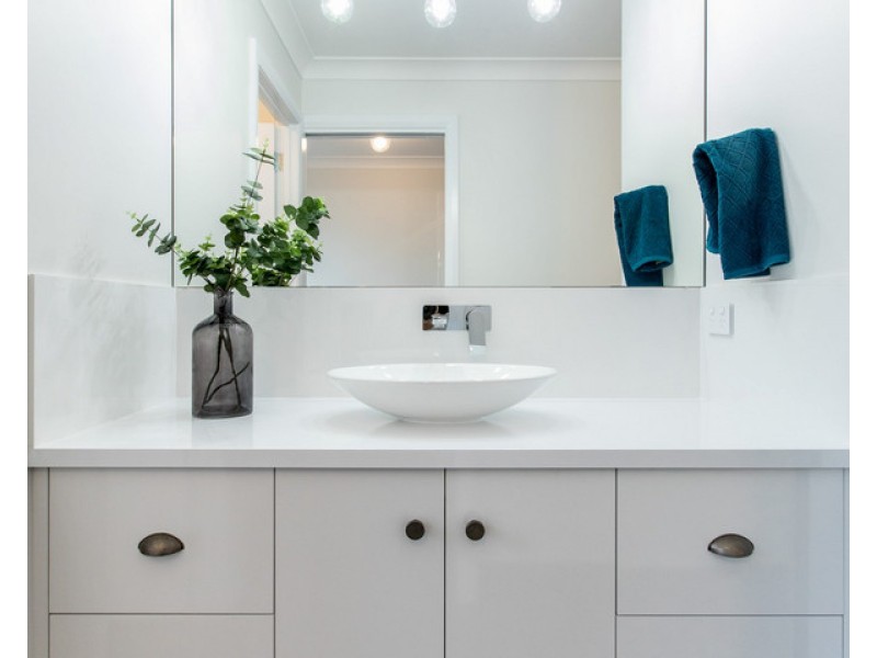 49 Paradise Drive, Gobbagombalin NSW 2650