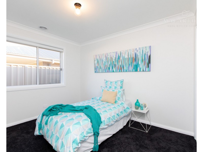 49 Paradise Drive, Gobbagombalin NSW 2650