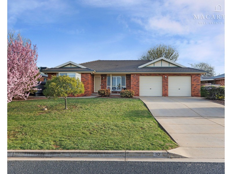 10 Wonkana Road, Glenfield Park NSW 2650