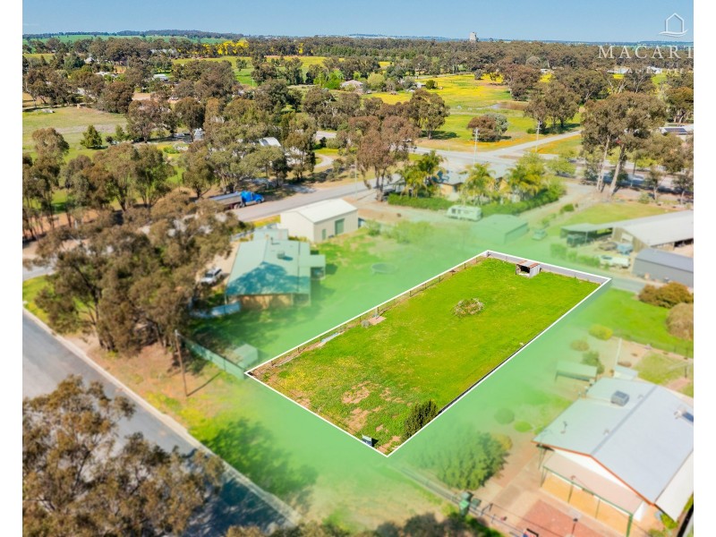 6 Methul Street, Coolamon NSW 2701