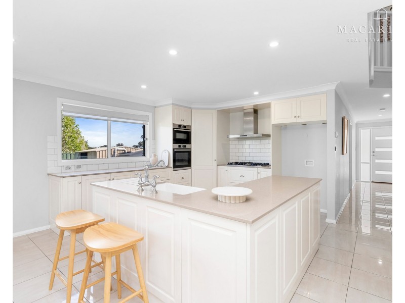 2 Wollemi Street, Forest Hill NSW 2651