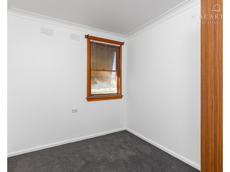 46 McKell Avenue, Mount Austin NSW 2650