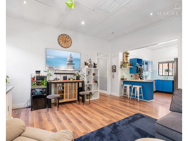 22 Kildare Street, Turvey Park NSW 2650