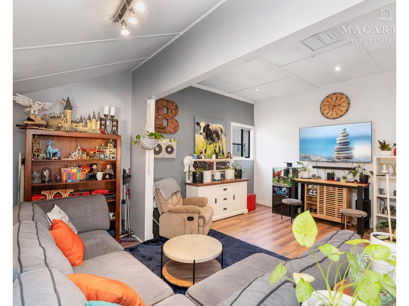 22 Kildare Street, Turvey Park NSW 2650