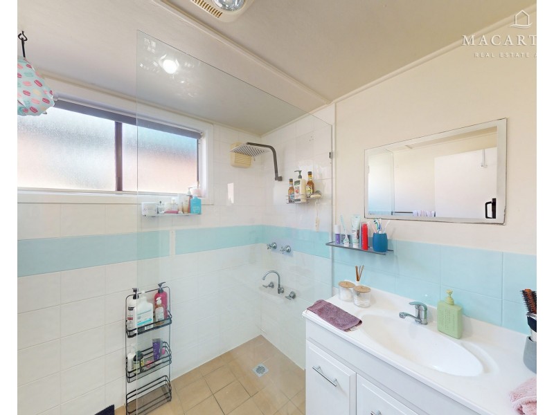 22 Kildare Street, Turvey Park NSW 2650