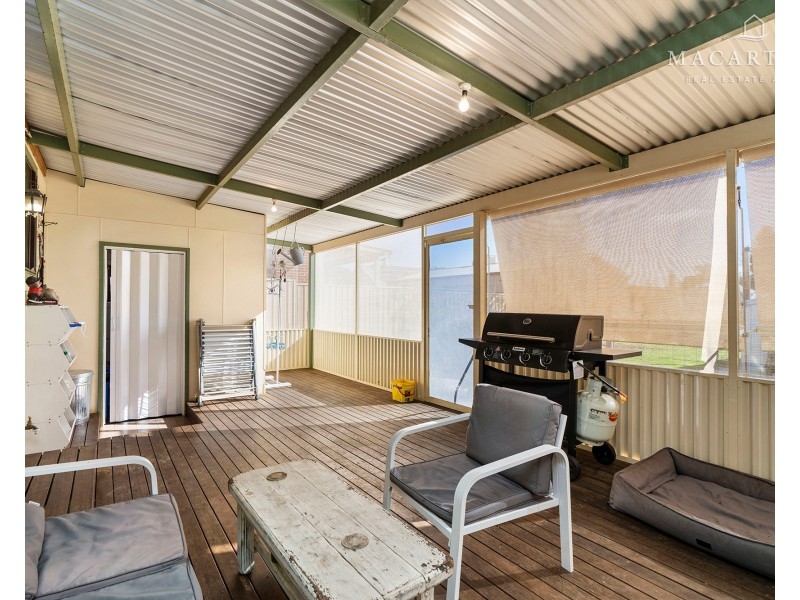 22 Kildare Street, Turvey Park NSW 2650