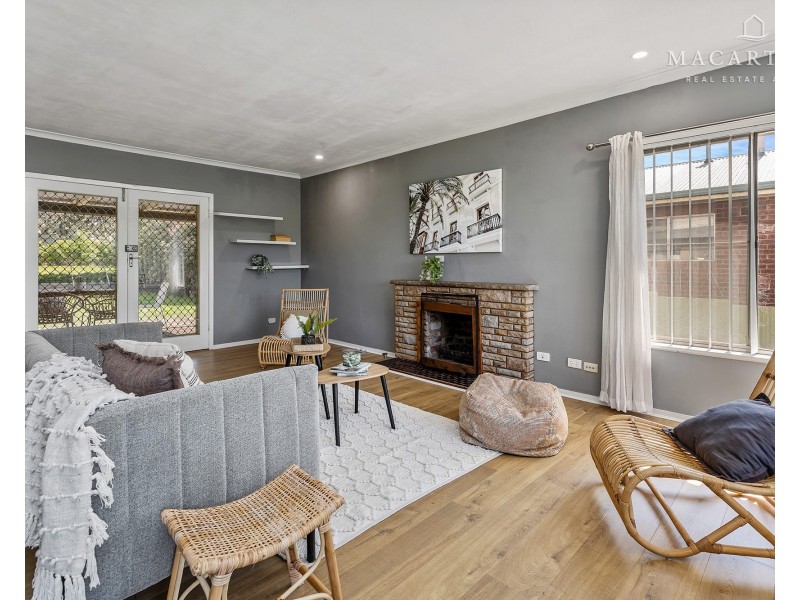 190 Lake Albert Road, Kooringal NSW 2650